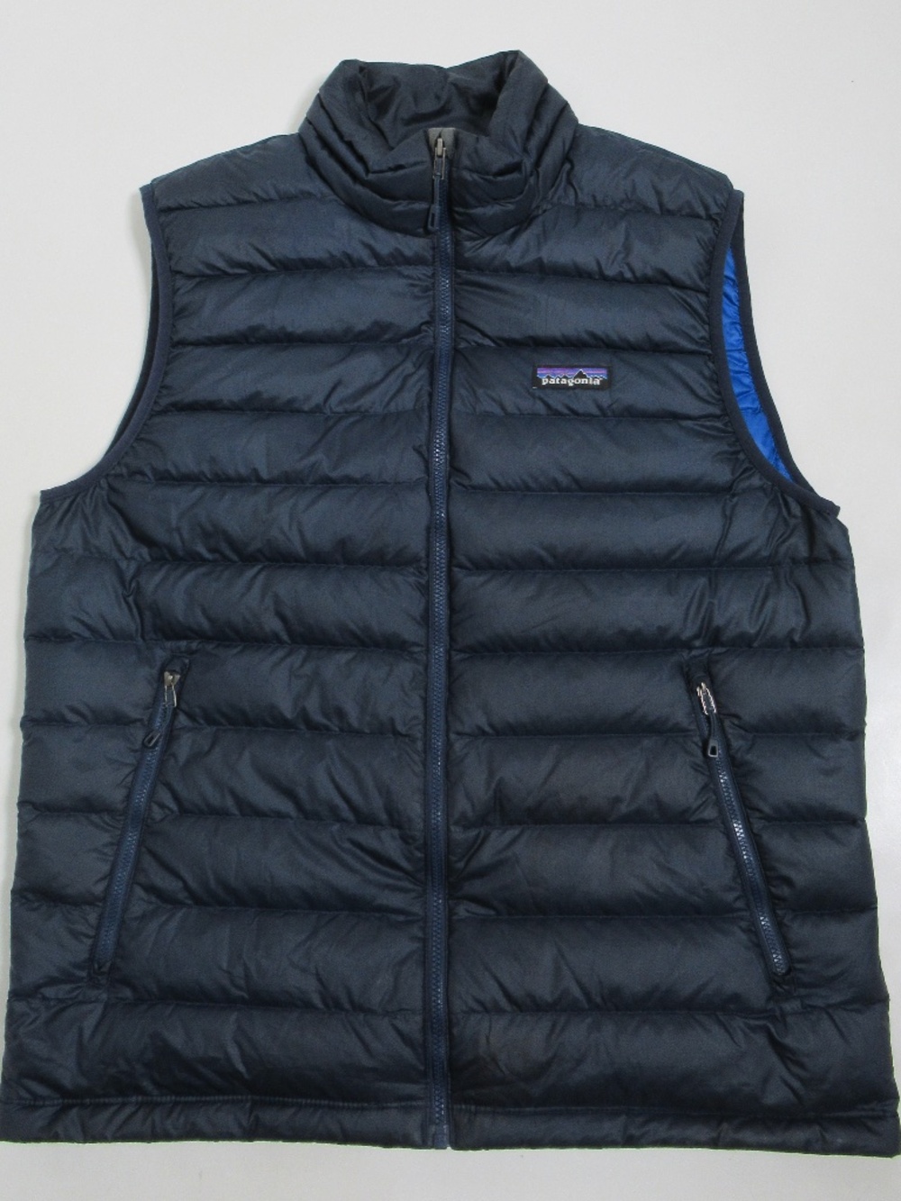 Patagonia Men's Down Sweater Vest Navy Blue w / Navy Blue 84622FA17 Size M